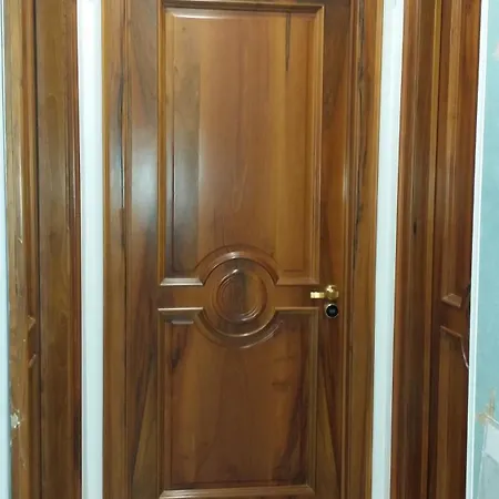 I Grandi Maestri 3* نابولي