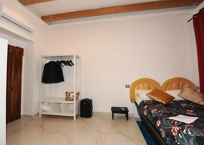 Pensión I Grandi Maestri Nápoles